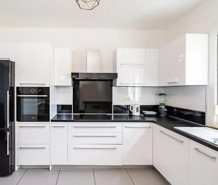 Mell 4* Lovinac (Zadar)